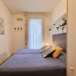 Poolside Garden Retreat Bibione