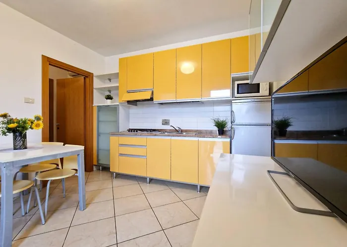 Poolside Garden Retreat * Bibione